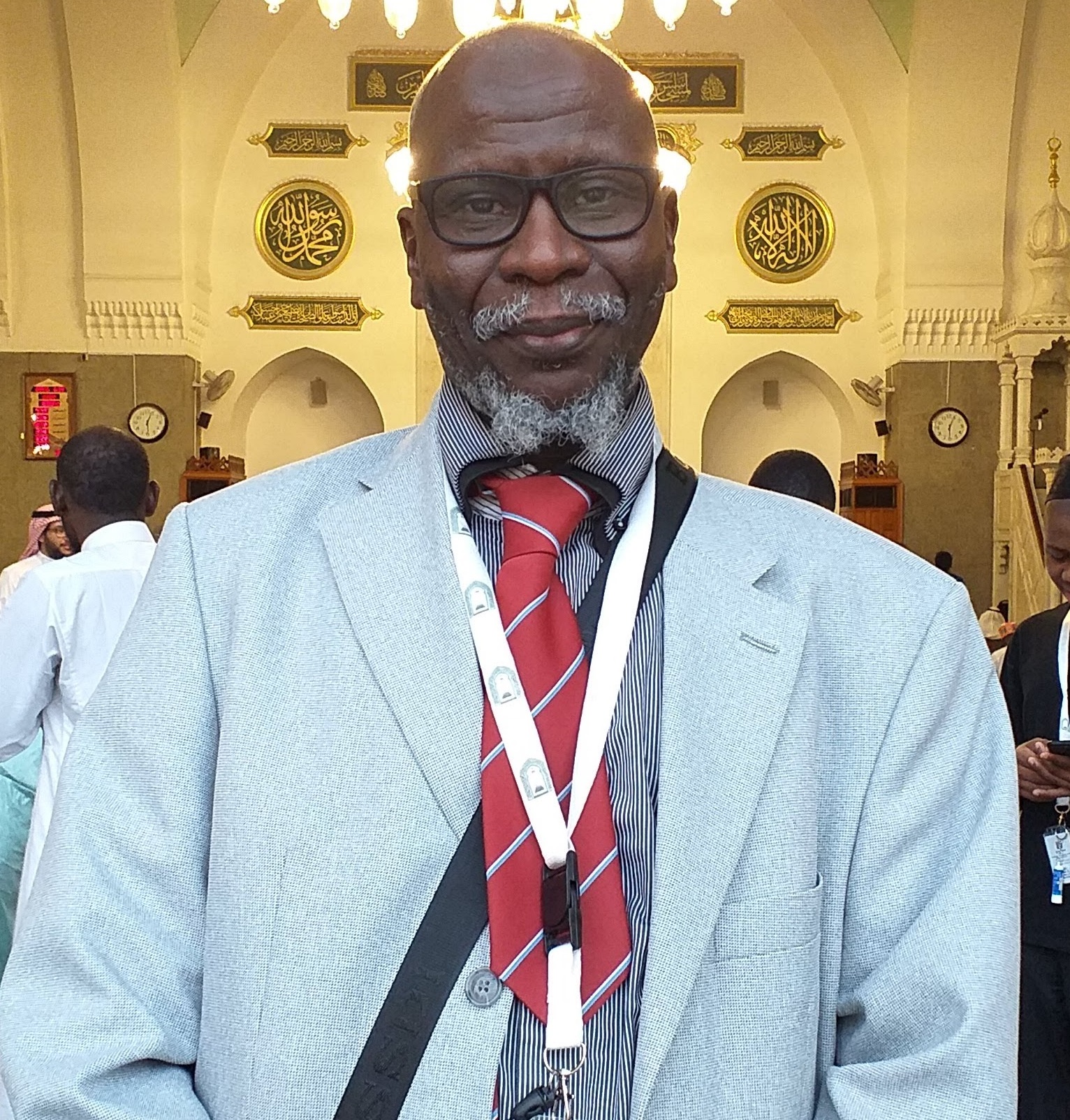 المستشار البروفيسور: محمد جدة